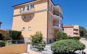 Apartments Medulin - Orijeta